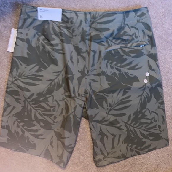 🆕 American Eagle Board Shorts - Picture 2 of 8
